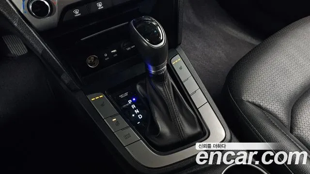 Hyundai Avante 2016 thumb 9