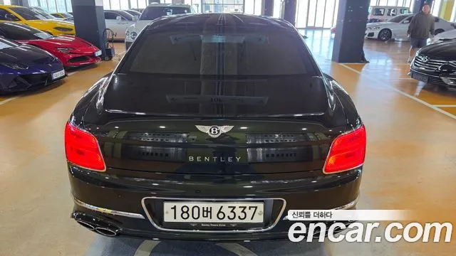 Bentley Flying Spur 2021 thumb 4