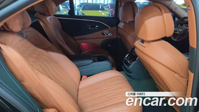 Bentley Flying Spur 2021 thumb 8