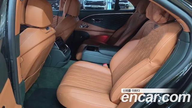 Bentley Flying Spur 2021 thumb 9