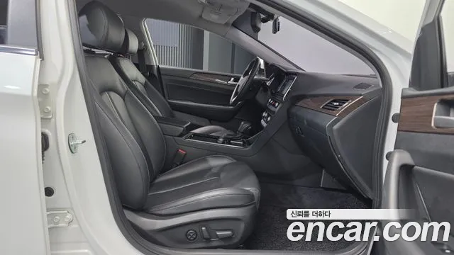 Hyundai Sonata 2017 thumb 11