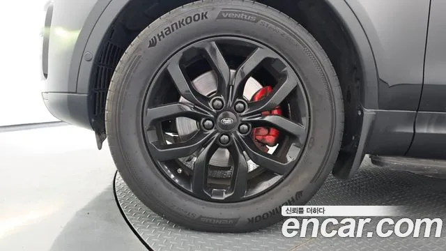 Land Rover Discovery 2019 thumb 5
