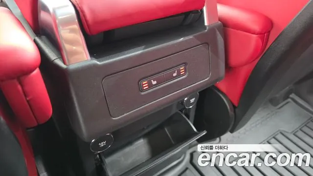 Land Rover Discovery 2019 thumb 12