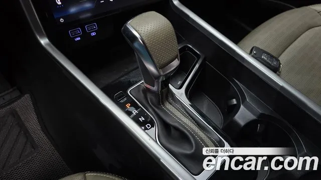 KG_Mobility_Ssangyong Torres 2023 thumb 9