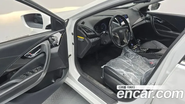 Hyundai Grandeur 2013 thumb 10