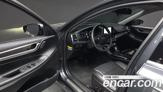 Hyundai Grandeur 2018 thumb 10
