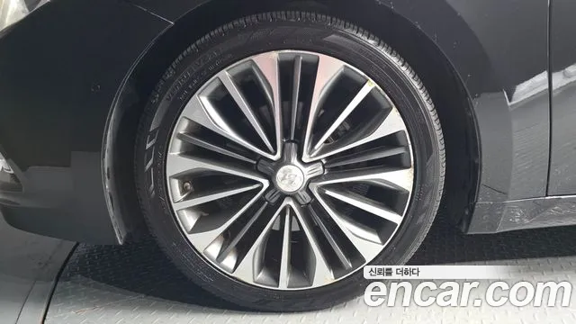 Hyundai Grandeur 2012 thumb 5