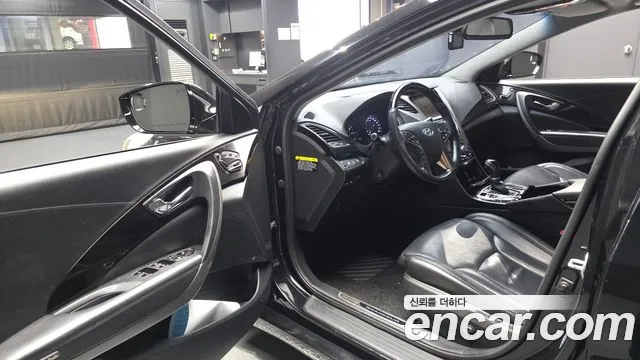 Hyundai Grandeur 2012 thumb 10