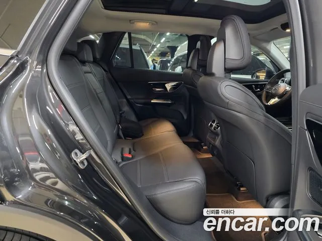 Mercedes-Benz GLC 2025 thumb 12