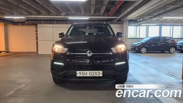 KG_Mobility_Ssangyong Rexton 2019 thumb 2