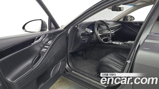 Genesis G80 2021 thumb 10