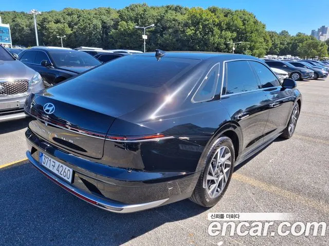 Hyundai Grandeur 2023 thumb 6