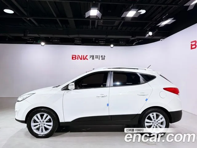 Hyundai Tucson 2011 thumb 3
