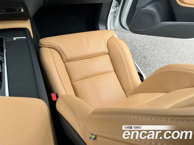 Volvo XC90 2023 thumb 7