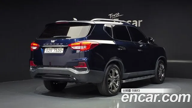 KG_Mobility_Ssangyong Rexton 2017 thumb 2