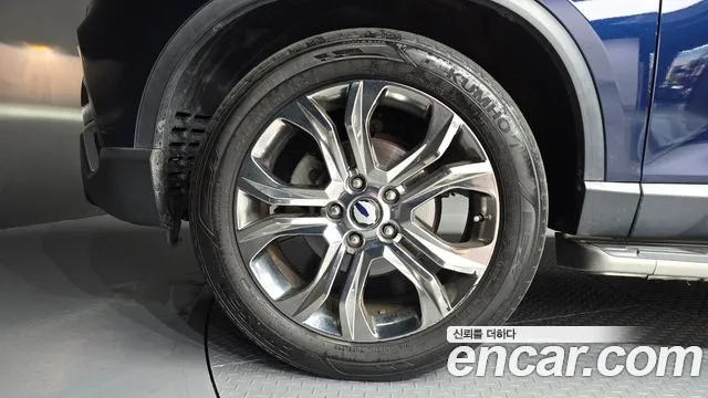 KG_Mobility_Ssangyong Rexton 2017 thumb 5