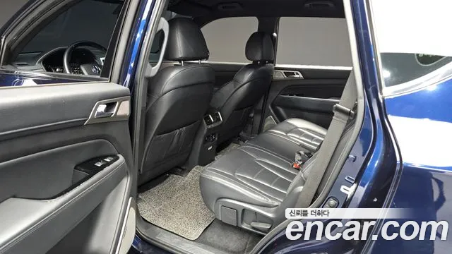 KG_Mobility_Ssangyong Rexton 2017 thumb 11
