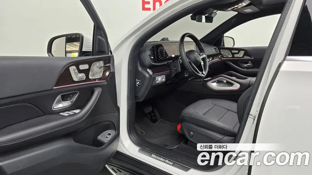 Mercedes-Benz GLE 2026 thumb 10