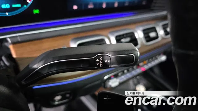 Mercedes-Benz GLE 2021 thumb 9