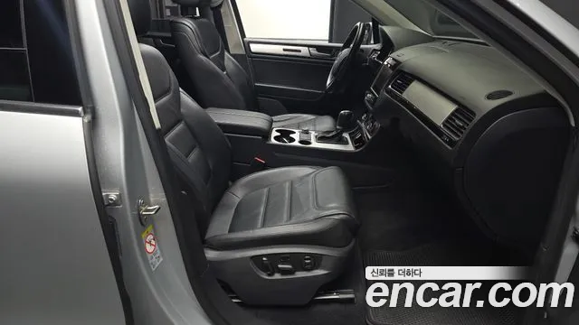 Volkswagen Touareg 2014 thumb 11
