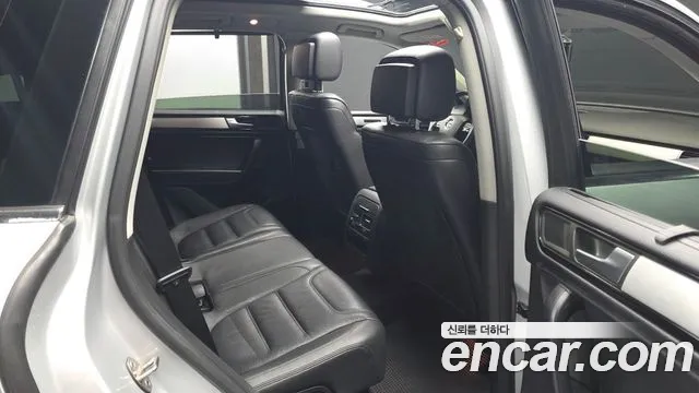 Volkswagen Touareg 2014 thumb 12