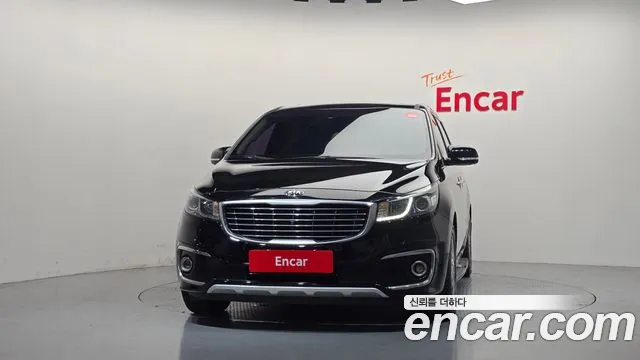 Kia Carnival 2016 thumb 3