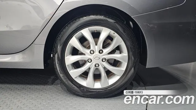 Renault-KoreaSamsung Latitude 2015 thumb 4