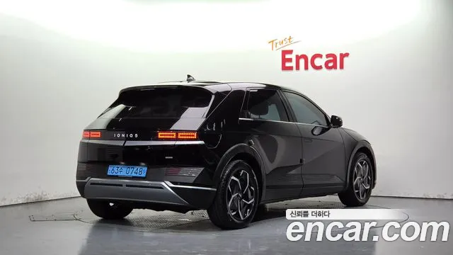 Hyundai IONIQ 5 2021 thumb 2