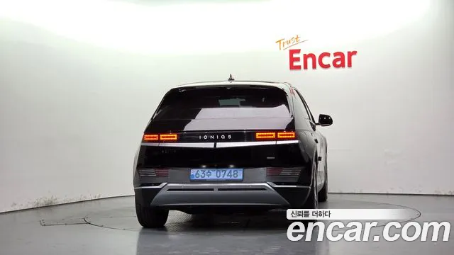 Hyundai IONIQ 5 2021 thumb 4