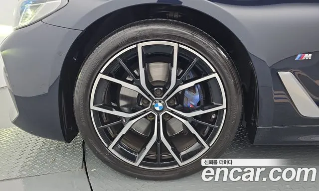 BMW 5-Series 2022 thumb 5