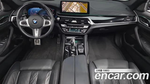 BMW 5-Series 2022 thumb 7
