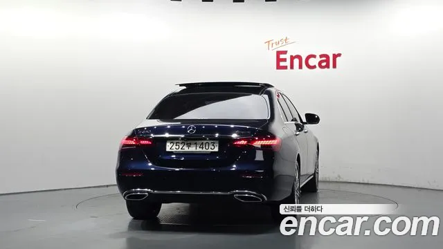 Mercedes-Benz E-Класс 2021 thumb 4