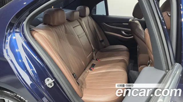 Mercedes-Benz E-Класс 2021 thumb 12