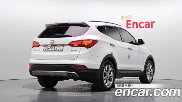 Hyundai Santa Fe 2014 thumb 2