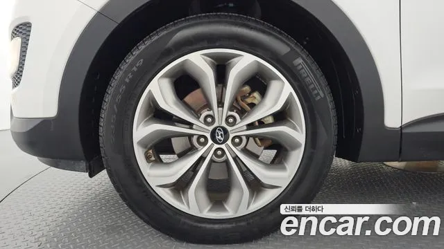 Hyundai Santa Fe 2014 thumb 5