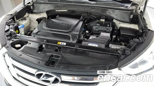 Hyundai Santa Fe 2014 thumb 6
