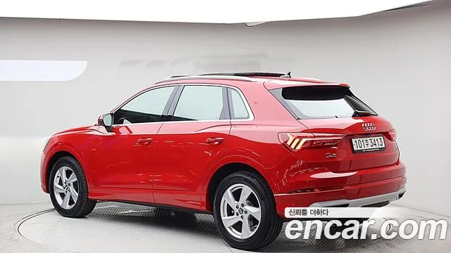 Audi Q3 2020 thumb 2