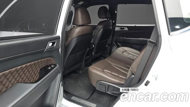 KG_Mobility_Ssangyong Rexton 2021 thumb 11