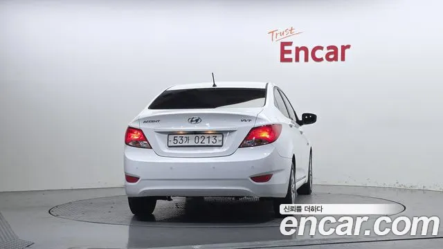 Hyundai Accent 2015 thumb 4