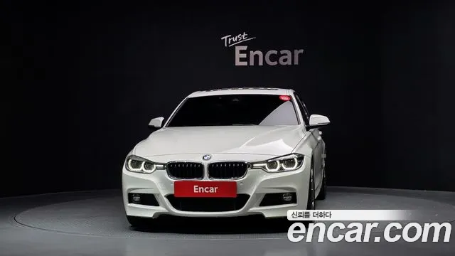 BMW 3-Series 2017 thumb 3