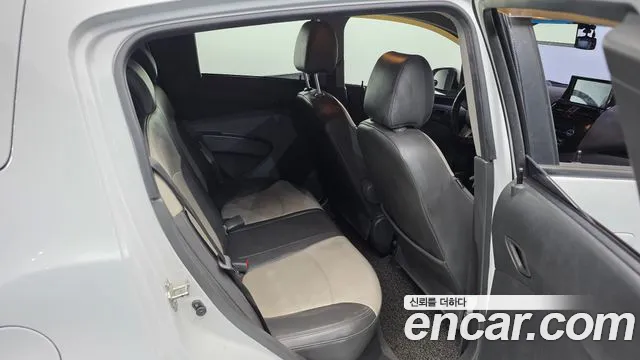 ChevroletGMDaewoo Matiz 2010 thumb 12