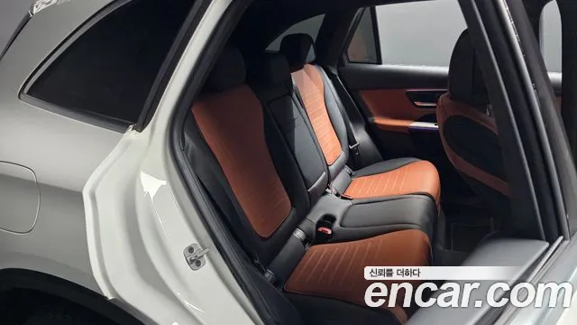 Mercedes-Benz GLC 2023 thumb 11