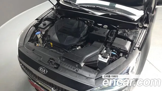 Kia K7 2017 thumb 6