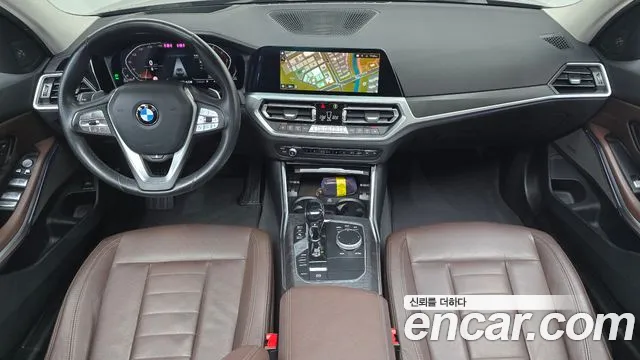 BMW 3-Series 2020 thumb 7