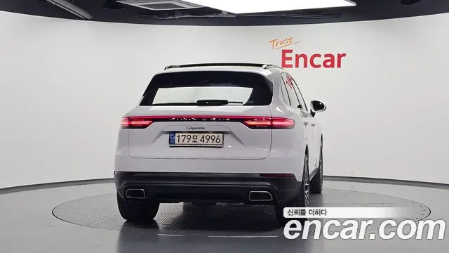Porsche Cayenne 2020 thumb 4