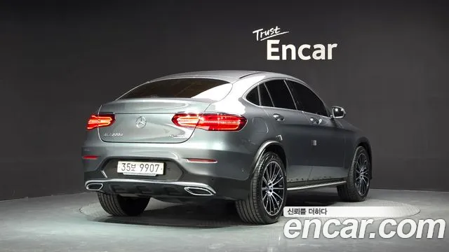 Mercedes-Benz GLC 2017 thumb 2
