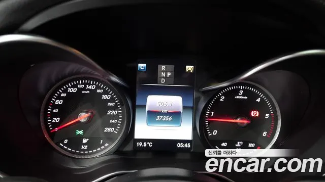 Mercedes-Benz GLC 2017 thumb 8