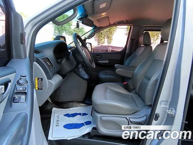 Hyundai Starex 2015 thumb 5