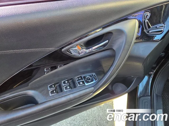 Hyundai Grandeur 2014 thumb 7
