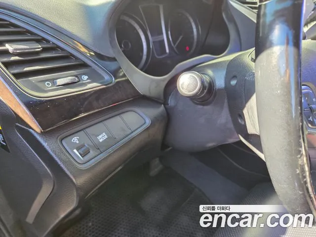 Hyundai Grandeur 2014 thumb 9